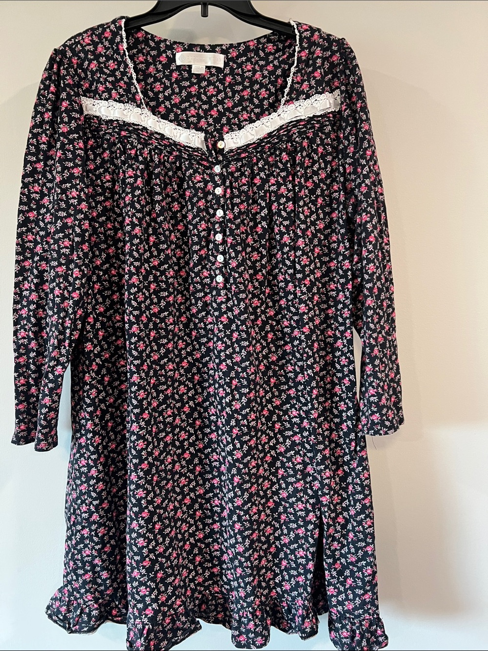 Eileen West - Black Nightgown, Pink Floral Print, White Lace Trim, xl
